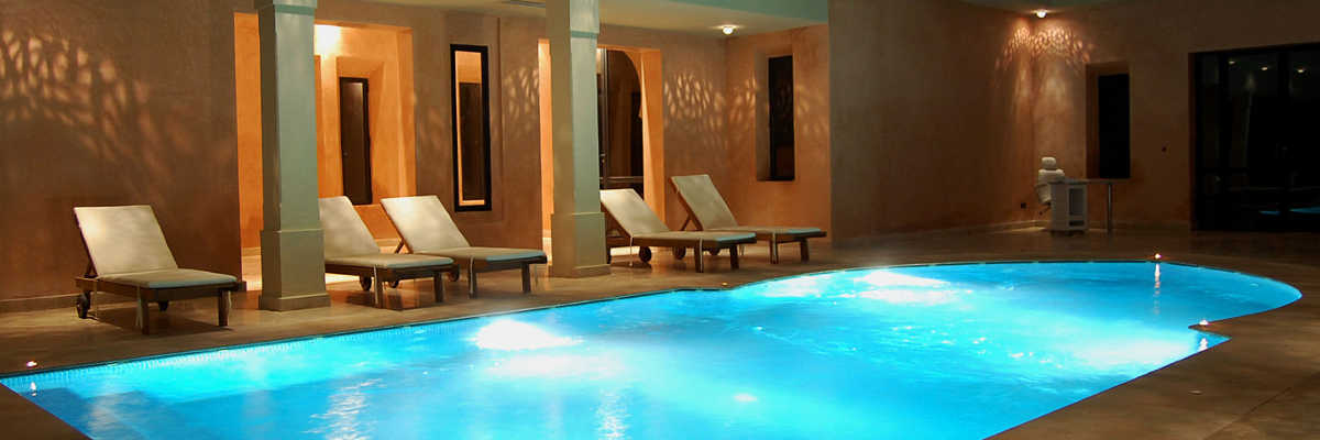 hotels with swimming pool Brașov