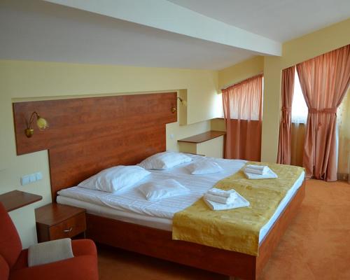 Hotel City Center Brasov 3 Stele Traian Grozavescu 4 500091
